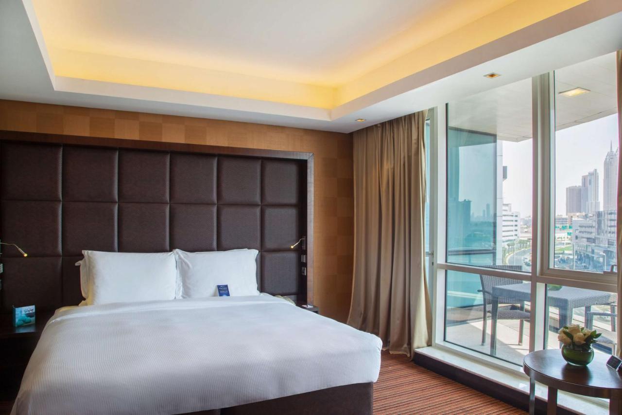 Radisson Blu Hotel, Dubai Media City Luaran gambar